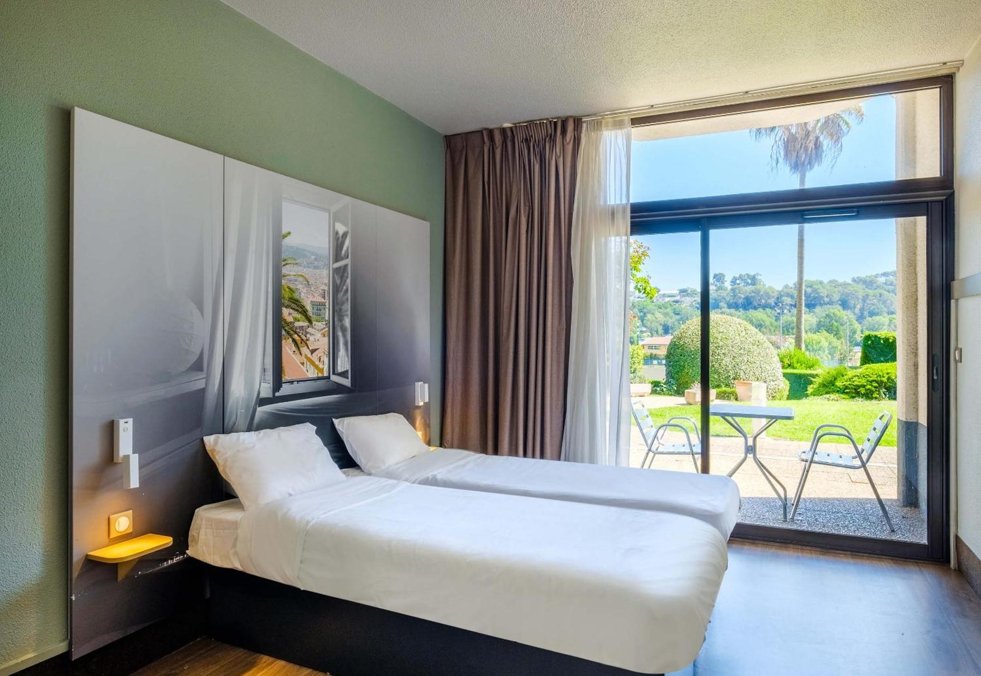 B&B Hotel Villeneuve Loubet Village Zewnętrze zdjęcie