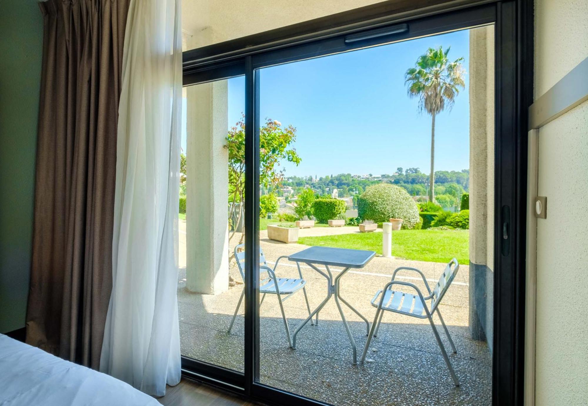 B&B Hotel Villeneuve Loubet Village Zewnętrze zdjęcie