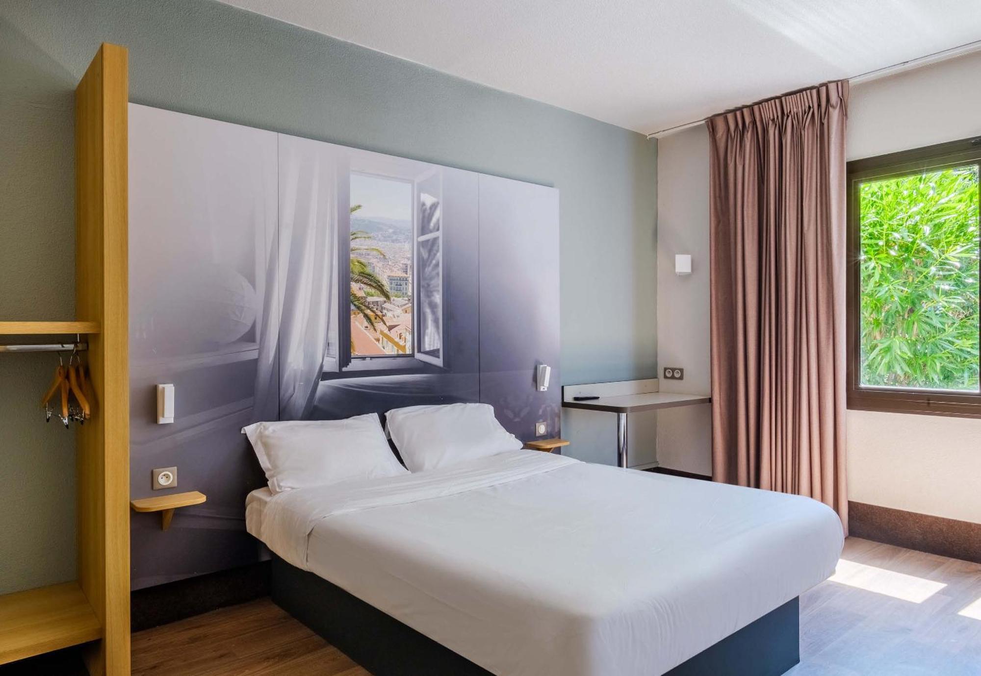 B&B Hotel Villeneuve Loubet Village Zewnętrze zdjęcie